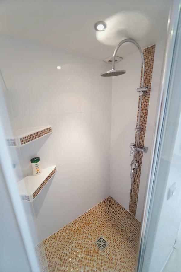 Charming Studio - Heart Of The City / Downtown Fontainebleau Exterior photo